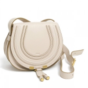 Chloé  Marcie mini 女士小牛皮马蹄形斜背包