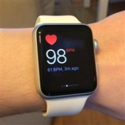 Apple Watch Series 1 苹果手表 铝合金运动款 42mm 黑/白