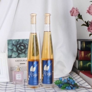 加拿大原酒进口，Doya 朵雅 梦露冰白葡萄酒375ml*2瓶 送海马刀+礼袋