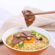 和厨 咖喱牛肉面 6杯整箱装