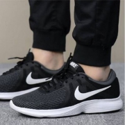 Nike 耐克 REVOLUTION 4 女子跑步鞋 908999 3色