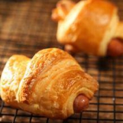 西厨贝 半成品面包·法兰克福香肠可颂 45g*10个