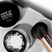 Make up forever高清无痕蜜粉 8.5g