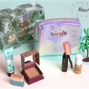Benefit贝玲妃限量Beachlorette彩妆套装，价值￡39