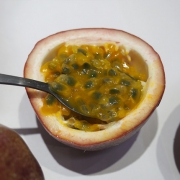 约35-40个，嗨菓菓 广西 百香果 5斤