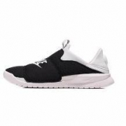 NIKE 耐克 882410 男款休闲鞋