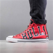 CONVERSE 匡威 CHUCK SE 芝加哥公牛队 高帮大童款帆布鞋