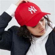New Era mlb 红色经典款可调节帽子