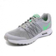 限尺码：耐克(NIKE)男鞋夏季气垫透气运动跑步鞋843881-011