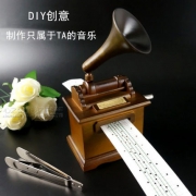 创意礼物 复古木质手摇留声机 可自己作曲播放 18.5*11cm