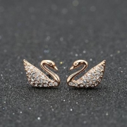 Swarovski 施华洛世奇 Swan Mini 璀璨天鹅穿孔耳钉 5144289/1116357