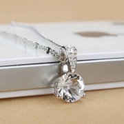 Swarovski 施华洛世奇 1800045 天使之吻链坠