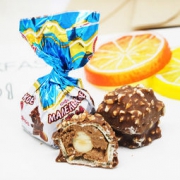 俄罗斯进口slavyanka 榛仁巧克力夹心糖果 500g