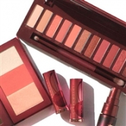 Urban Decay 眼影盘 Naked Cherry