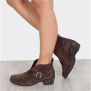 UGG Wright Belted女士踝靴