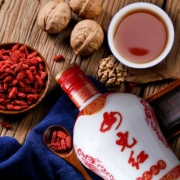 养生好酒，女儿红 五年陈糯米花雕酒 500ml