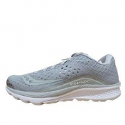 saucony 圣康尼 KINVARA 8 中性款轻量竞速跑鞋