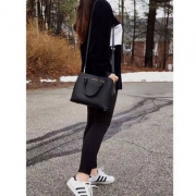 Michael Michael Kors 女士中号Savannah真皮单肩包