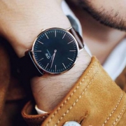 丹尼尔惠灵顿（Daniel Wellington）   DW00100127 石英男士手表 40mm