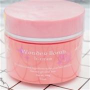 Cosme大赏Wonder Bomb丰胸霜夜间强化乳房细胞 特效美乳霜100g