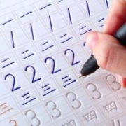 移动专享： 六品堂 儿童练字帖 字帖1本+笔壳1支+笔芯8支+握笔器1支