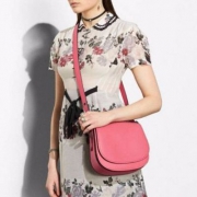 Coach 蔻驰 Glovetanned 女士真皮单肩斜挎包 $114.99