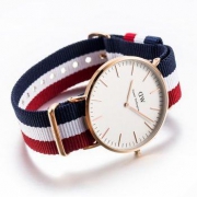 丹尼尔惠灵顿（Daniel Wellington） 0103DW 男士经典腕表 学院风
