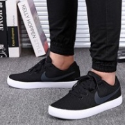 NIKE 耐克  ESSENTIALIST 透气轻便男休闲鞋