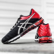 ASICS 亚瑟士 GEL-QUANTUM 180 T5J2N-0701 跑步鞋