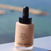 Armani 阿玛尼 极缎丝柔滴管精华粉底液 30ml