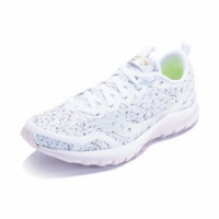 saucony 圣康尼 LITEFORM FEEL S30008 女子跑步鞋 *2件 316元包邮（需用券，合158元/件）