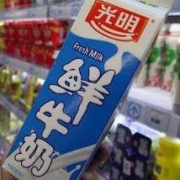 中国乳业巨头：17年不涨价的光明，如今要“倒闭”了？