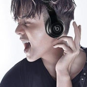 BEATS  Solo3 Wireless 头戴式耳机 紫色