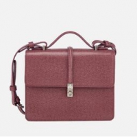 VIVIENNE WESTWOOD SOFIA MEDIUM 女士单肩包 211.7英镑约￥1877
