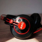 AKG 爱科技 K240 R Studio 专业监听耳机
