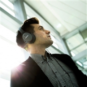 BOSE 博士 QuietComfort QC25 降噪头戴式耳机 双版本