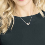 18新款，Swarovski 施华洛世奇 Lilia 浪漫蝴蝶项链 5382366