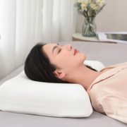 网易严选   泰国制造 天然乳胶枕护肩舒眠