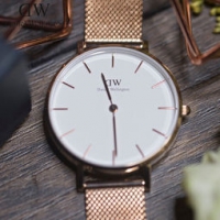 促销活动： 亚马逊自营 Daniel Wellington 丹尼尔惠灵顿 黑五prime专场优惠 满2件用码立减50元，prime会员再享额外95折