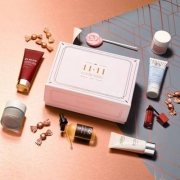 总价值超过2000元，LOOKFANTASTIC 11.11限量版甜ME美妆盒