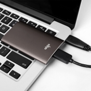 爱国者（aigo）  S01 移动固态硬盘 480G