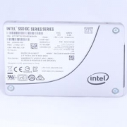 Intel 英特尔 DC S4500系列 SATA3.0 固态硬盘 3.8TB