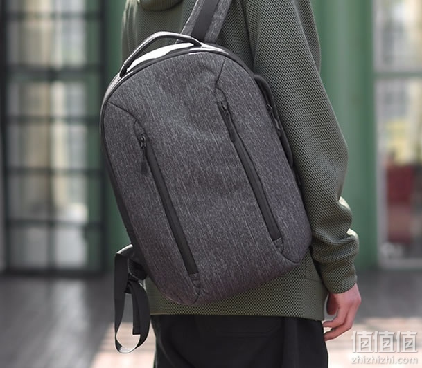 网易严选双肩包