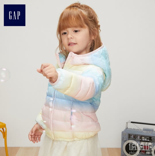 GAP女童棉服