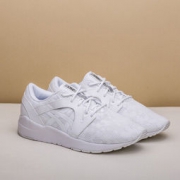 20点、限尺码：ASICS 亚瑟士 Gel-Lyte Komachi 女士跑步鞋 195元包邮