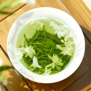 林湖 茉莉花茶 浓香型 125g 铁罐装