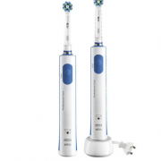 欧乐B（Oral-B）   Pro 690 充电式电动牙刷