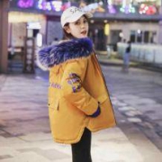 与印 宽松大毛领羽绒棉服