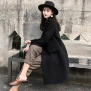 梦蝶婷 中长款毛呢外套