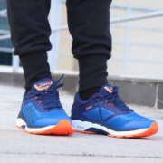 ASICS 亚瑟士 GT-2000 6 男款稳定型跑鞋 两色
